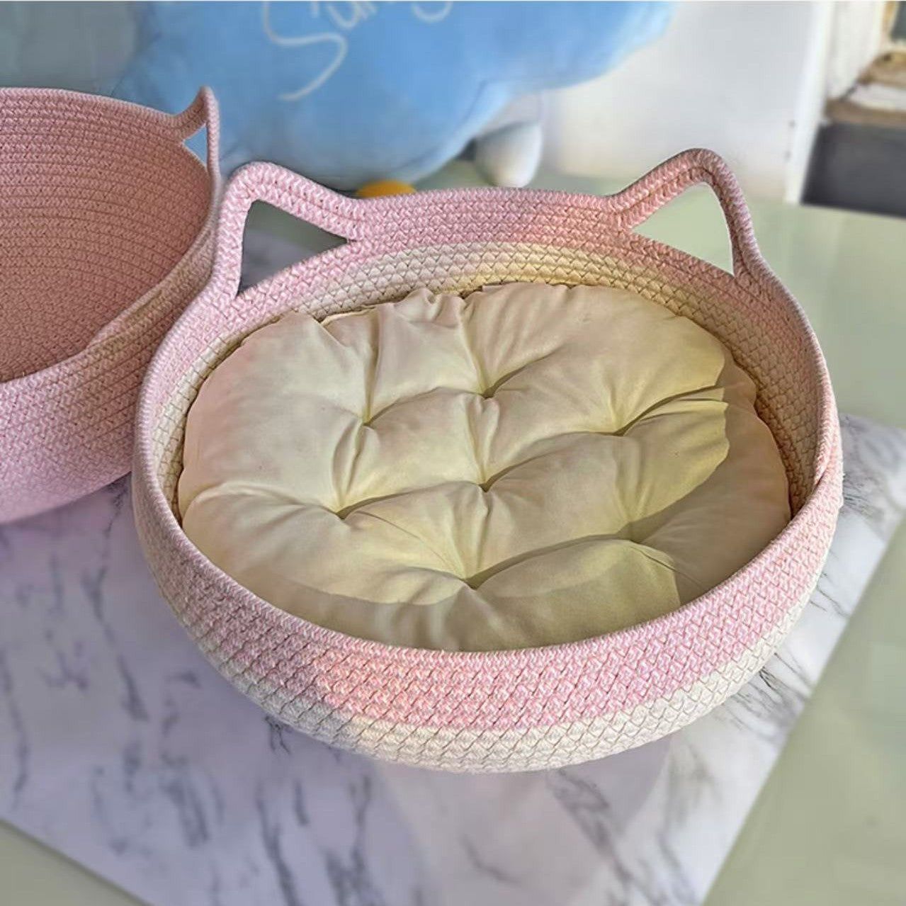 Cute Hand-Woven Cat Nest